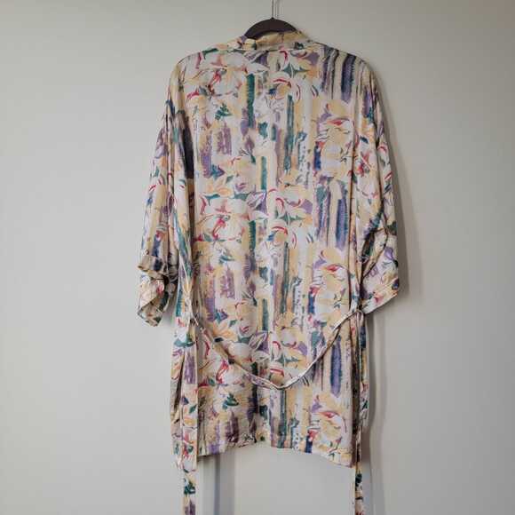 90s Silk Robe - Picture 2 of 9